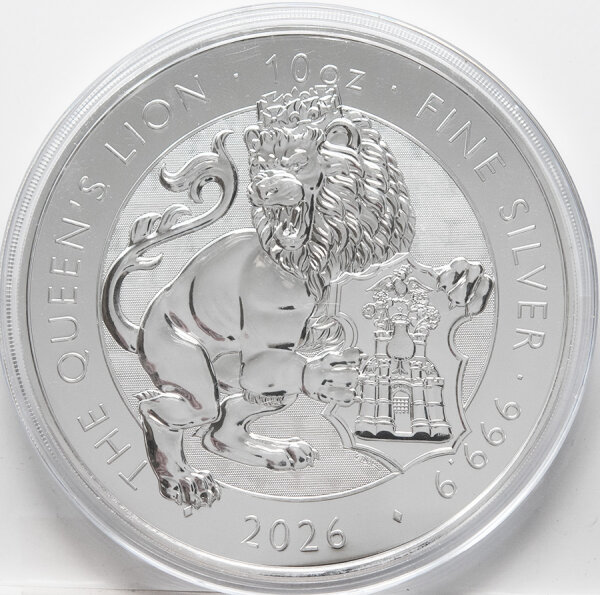 Großbritannien 2026 – 10 oz Silbermünze Queen’s Lion aus der Tudor Beasts Serie, detailreicher Löwe, Porträt von Charles III.