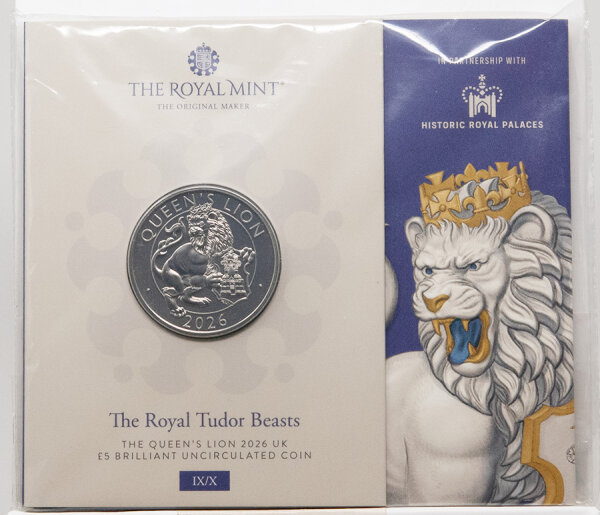 £5 The Queen’s Lion – Rückseitenmotiv mit heraldischem Löwen, Royal Tudor Beasts, BU-Oberfläche